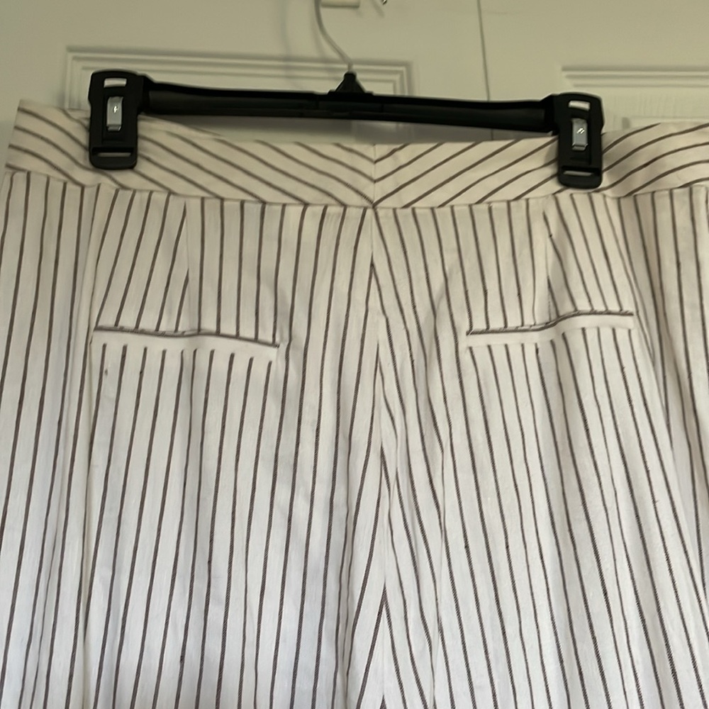 Women’s 12 Antonio Melani button fly pants wide leg linen striped lightweight - Picture 2 of 9